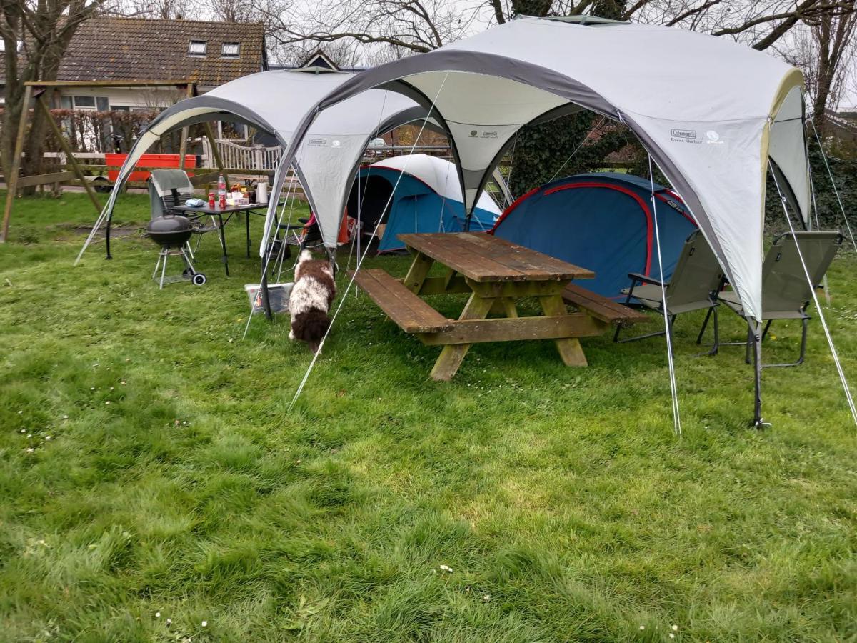 Basic 2P Tent Sotterum Hotel Kornwerd Exterior foto